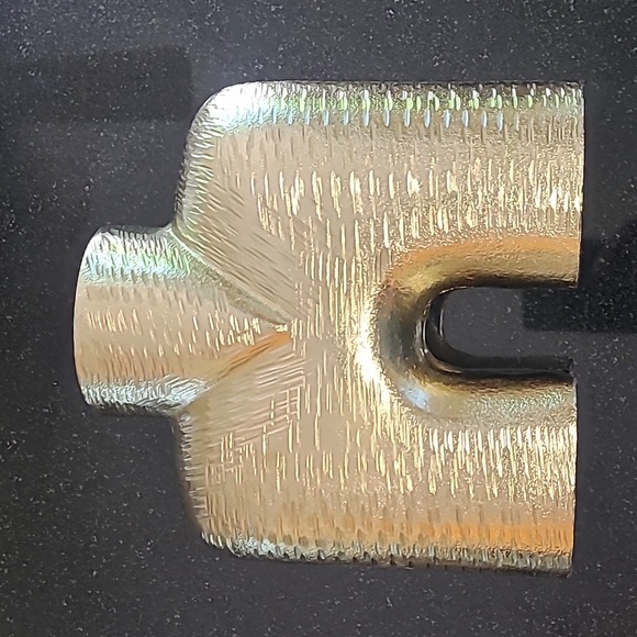 Metal Vase - Picture 6 of 10